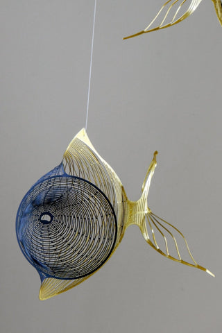 Fish hanging mobile with 6 parts brass and black painted detail